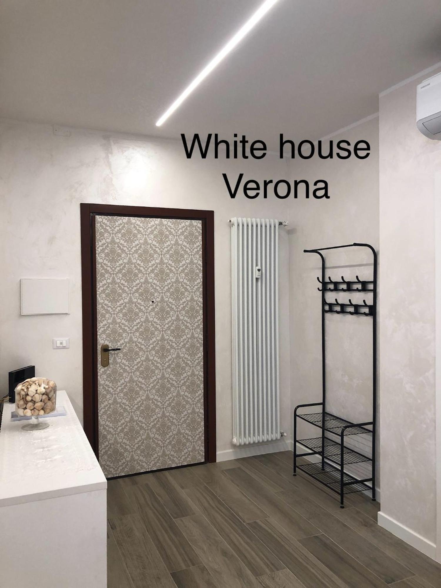 White House Apartment Verona Ngoại thất bức ảnh