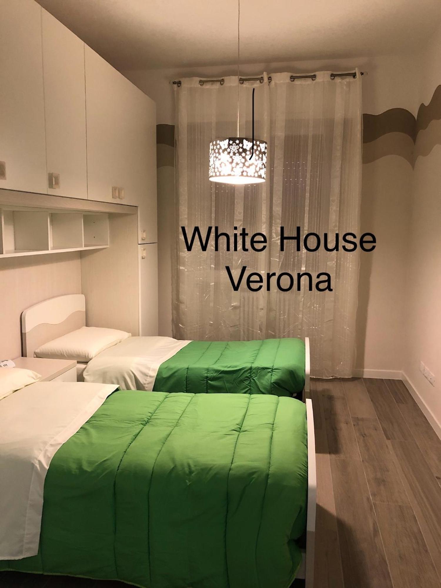 White House Apartment Verona Ngoại thất bức ảnh